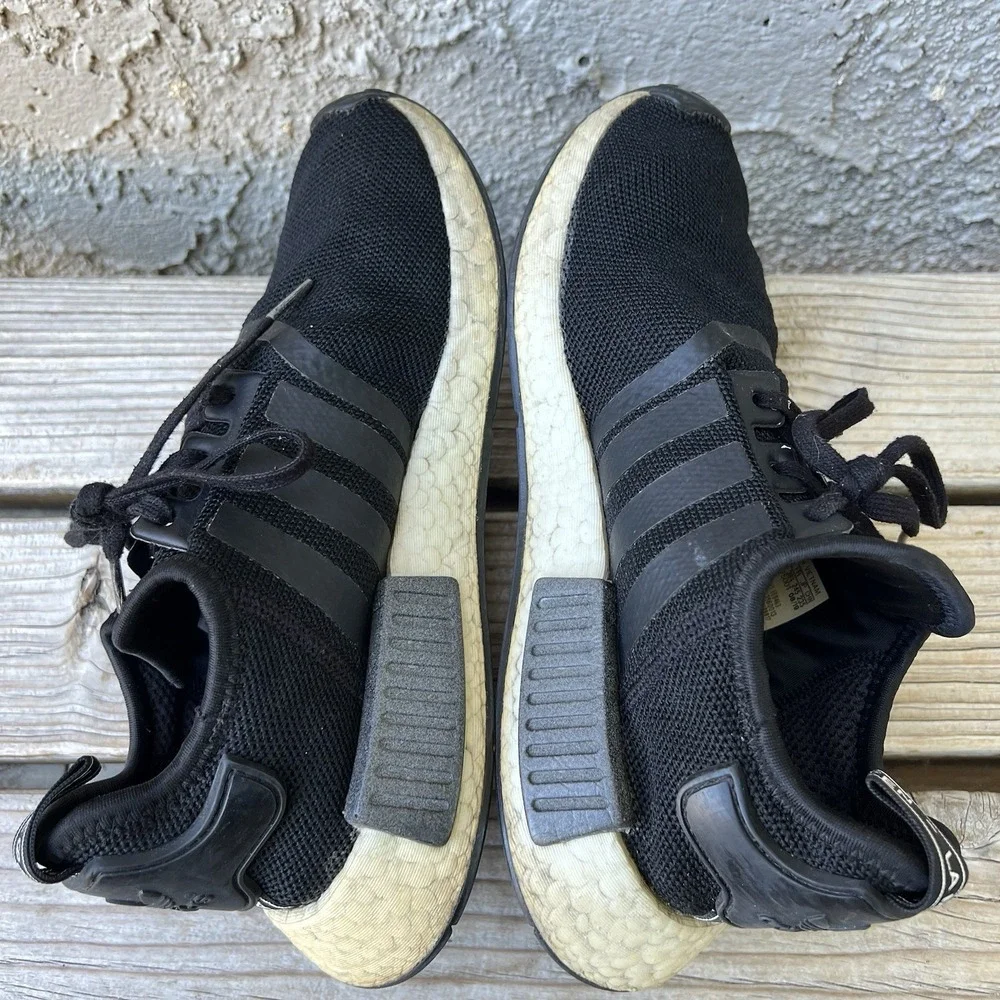 Adidas Shoes Men Size 6 NMD_R1 Core Black /Cloud White